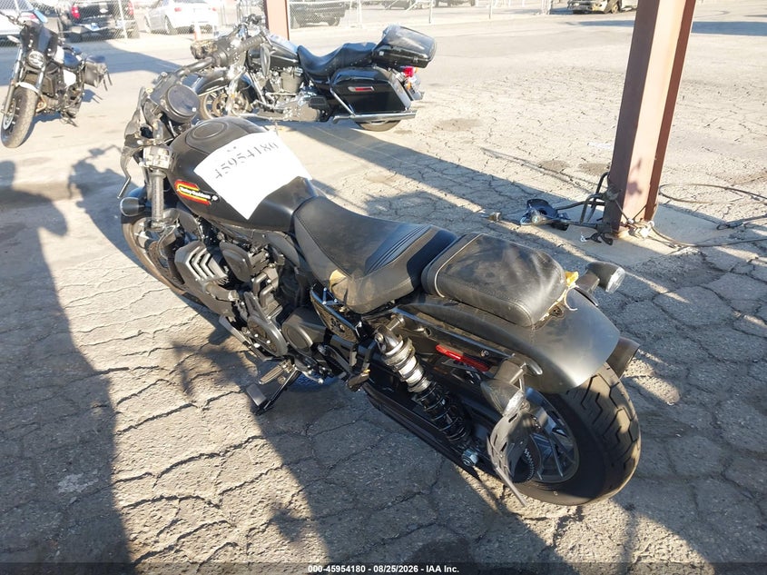 HARLEY-DAVIDSON RH975 2026