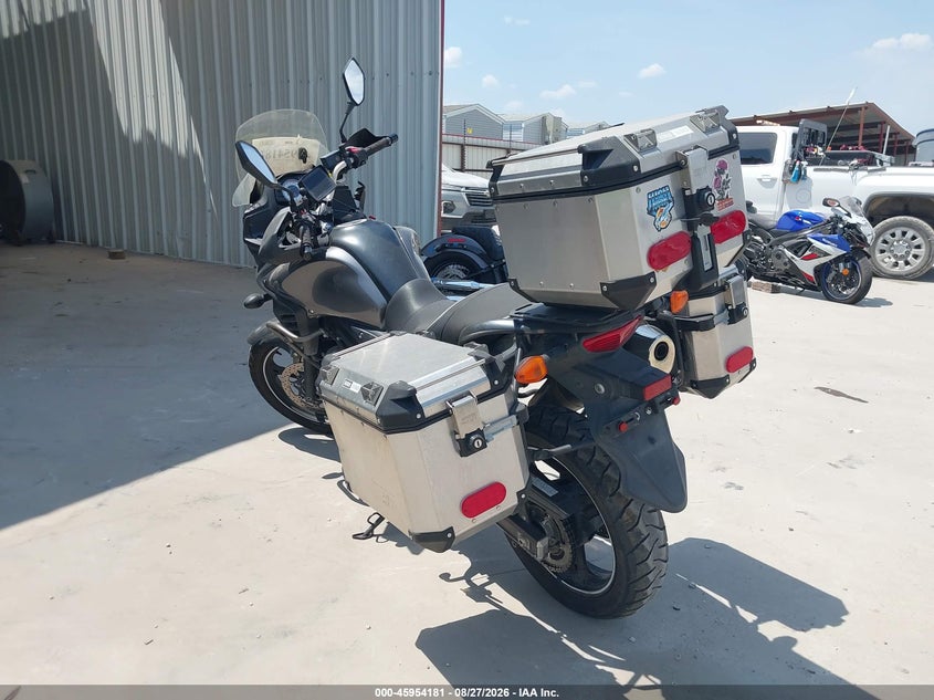 2013 SUZUKI DL650 auction photo 3