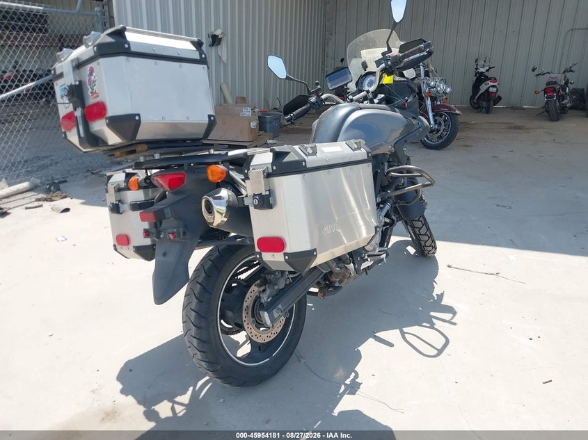 2013 SUZUKI DL650 auction photo 4