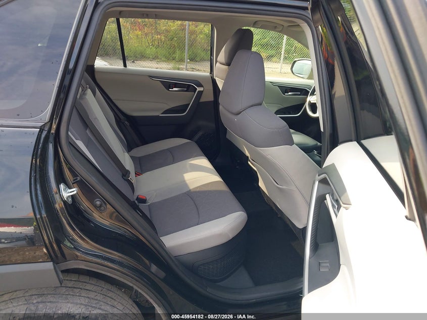 2019 TOYOTA RAV4 HYBRID auction photo 8