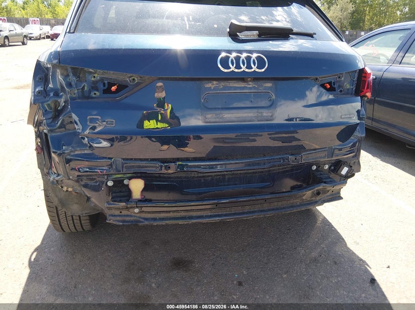 AUDI Q3 2020 VIN WA1BECF30L1102954