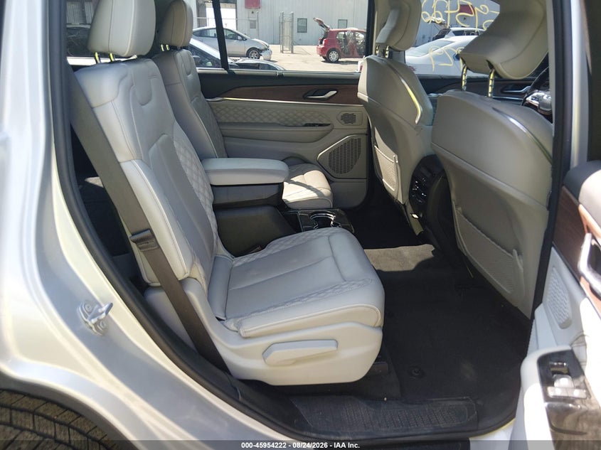 JEEP GRAND CHEROKEE L - zdjęcie 8