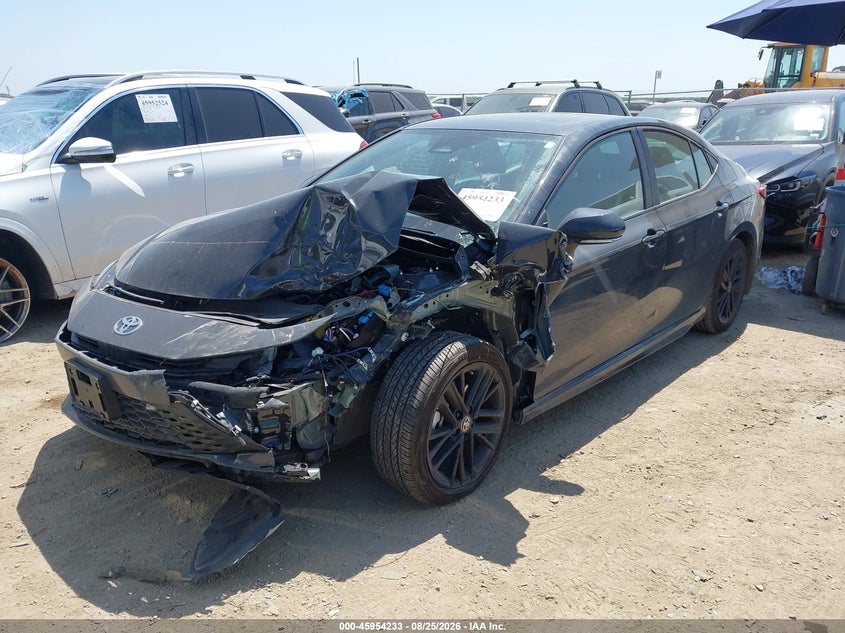 2026 Toyota Camry, Front End, IAAI, VIN 4T1DAACK0TU251241 — photo 2
