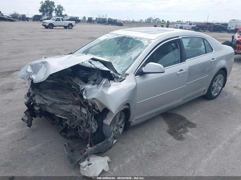 2011 Chevrolet Malibu, Front End, IAAI, VIN 1G1ZD5E12BF126430 — photo 2