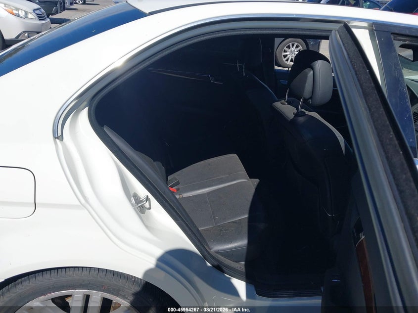 2009 MERCEDES-BENZ C 300 auction photo 8