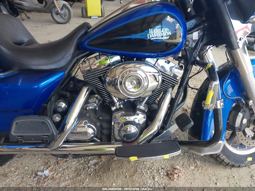 2008 HARLEY-DAVIDSON FLHT auction photo 8