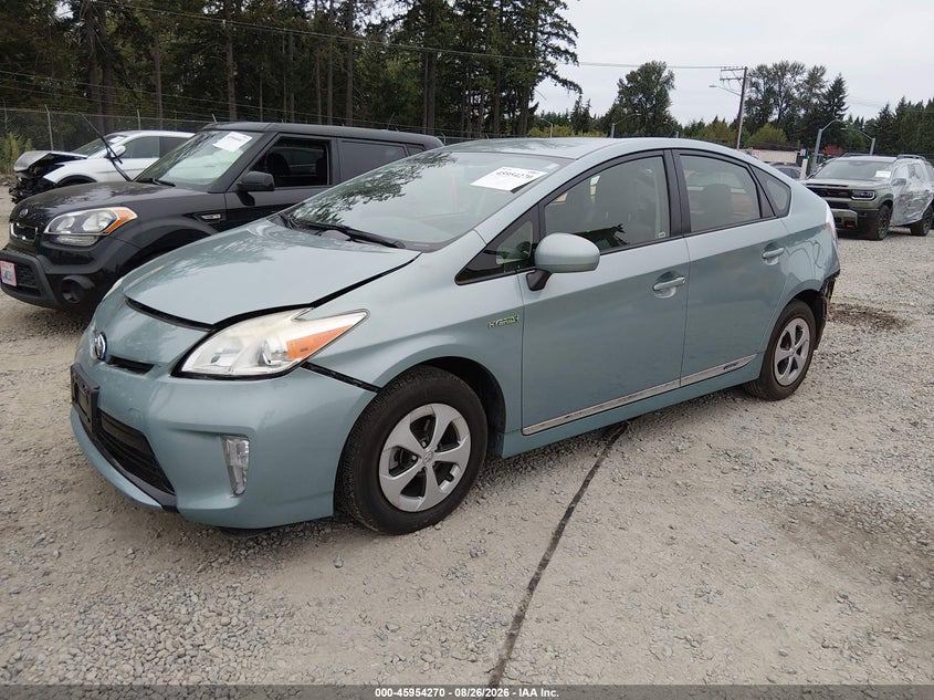 2012 Toyota Prius, Перёд и зад, IAAI, VIN JTDKN3DUXC5471721 — фото 2