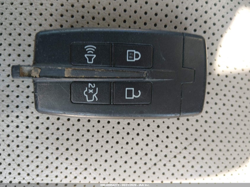 2012 LINCOLN MKT · Фото 11