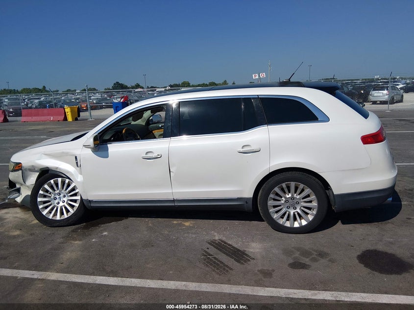 2012 LINCOLN MKT · Фото 14
