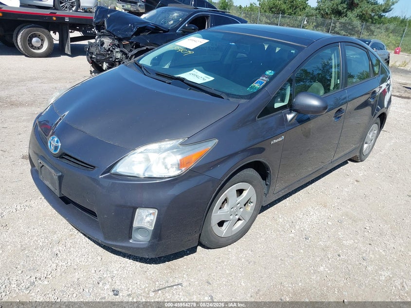 2010 Toyota Prius, Normal Wear & Tear, IAAI, VIN JTDKN3DU1A0195388 — photo 2