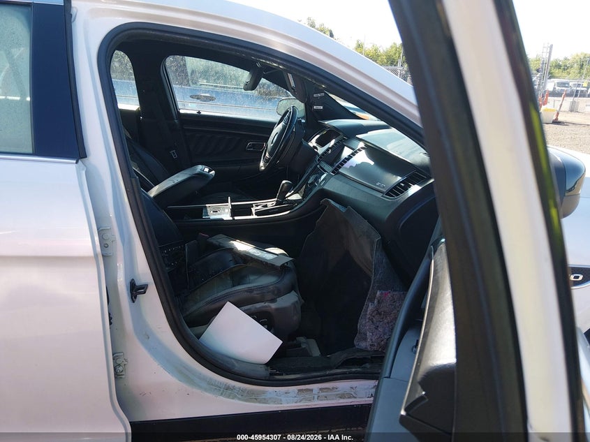 2013 FORD TAURUS auction photo 5