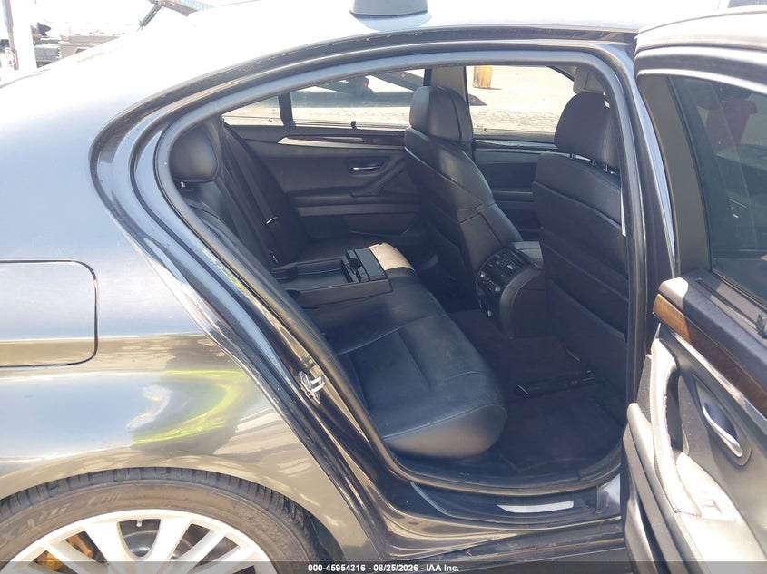 BMW 550I 2011 VIN WBAFR9C56BC617946