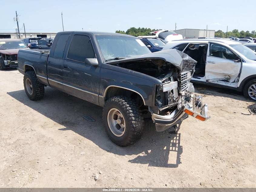 1993 CHEVROLET GMT-400 auction photo 1