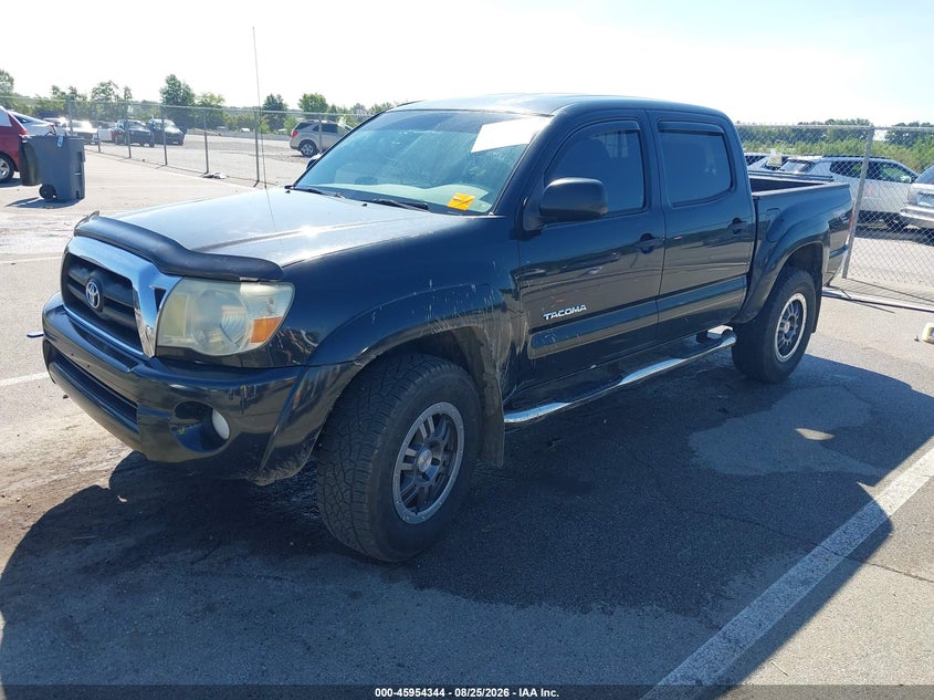 2006 TOYOTA TACOMA auction photo 2