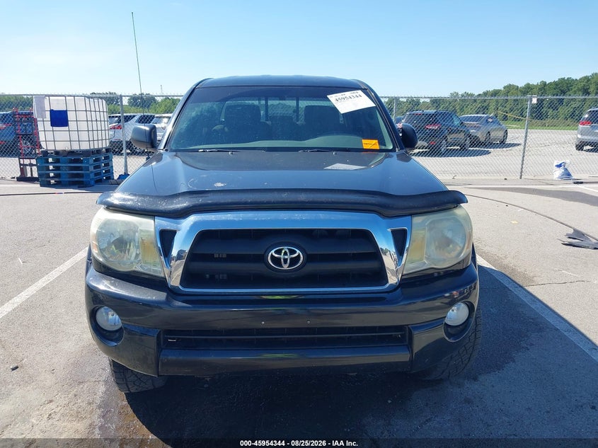 2006 TOYOTA TACOMA auction photo 6