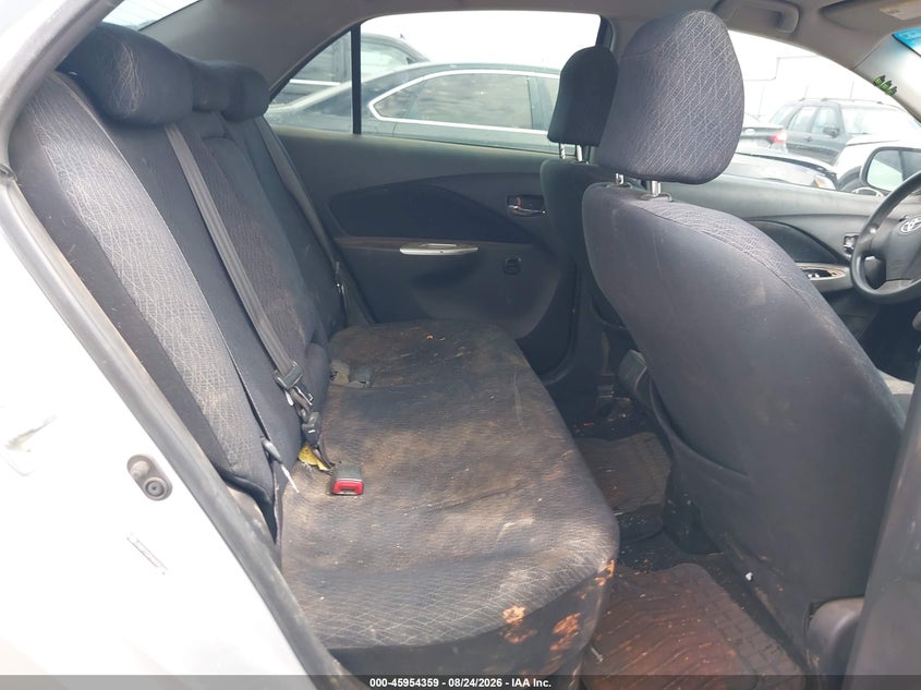2008 TOYOTA YARIS auction photo 8