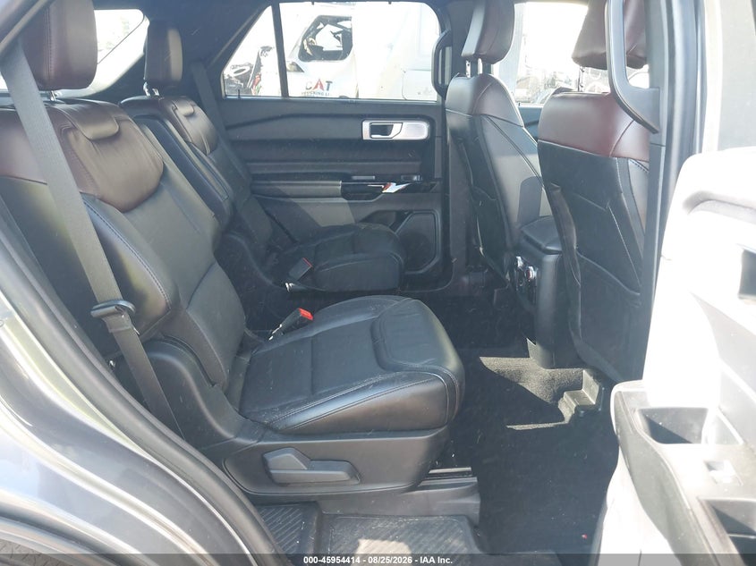 2021 FORD EXPLORER auction photo 8