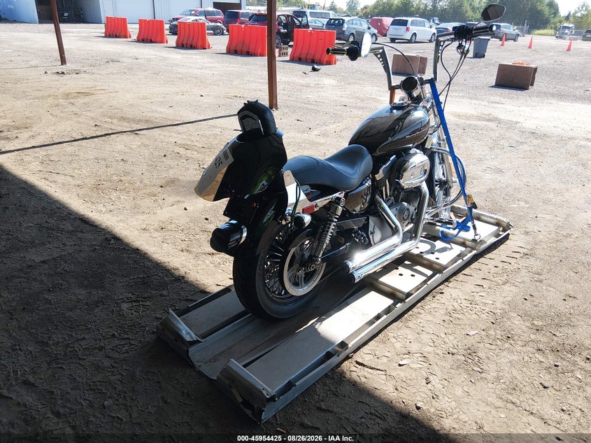 2009 HARLEY-DAVIDSON XL883 auction photo 4