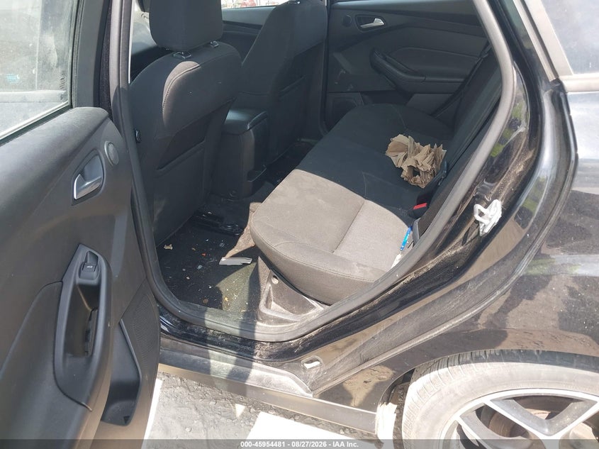 FORD FOCUS 2017 VIN 1FADP3H26HL338197