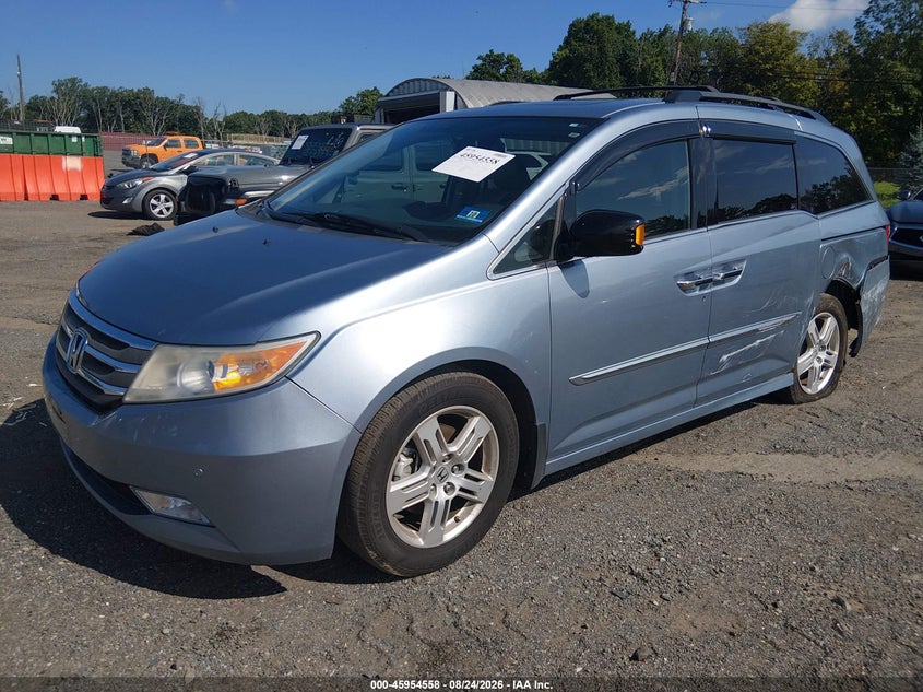 2013 Honda Odyssey, Левый зад, IAAI, VIN 5FNRL5H92DB037735 — фото 2