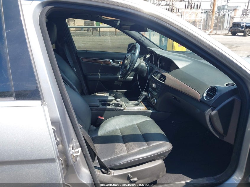 2014 MERCEDES-BENZ C 250 — zdjęcie 5
