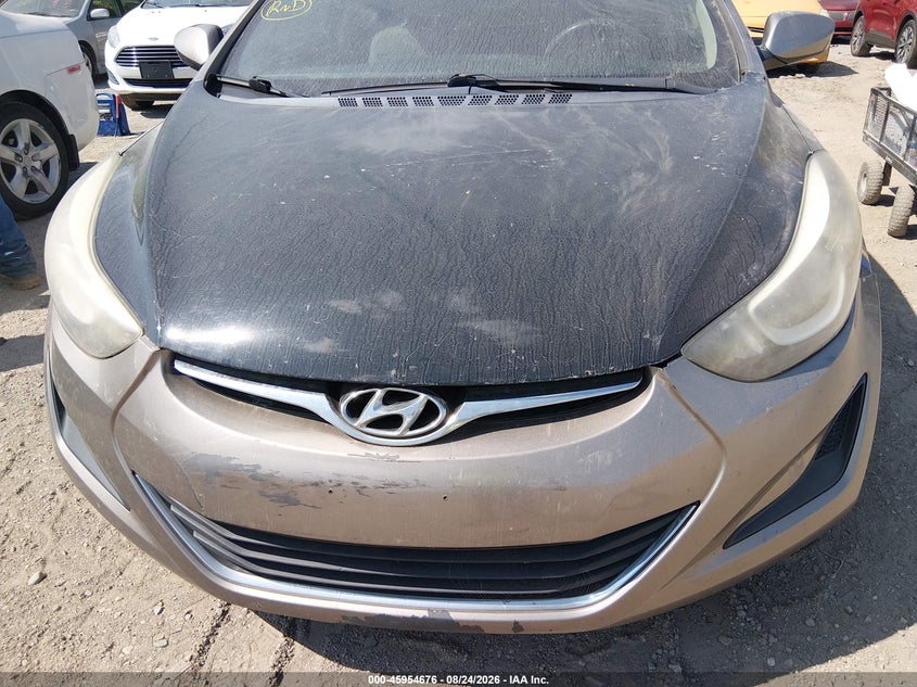 2014 HYUNDAI ELANTRA auction photo 6