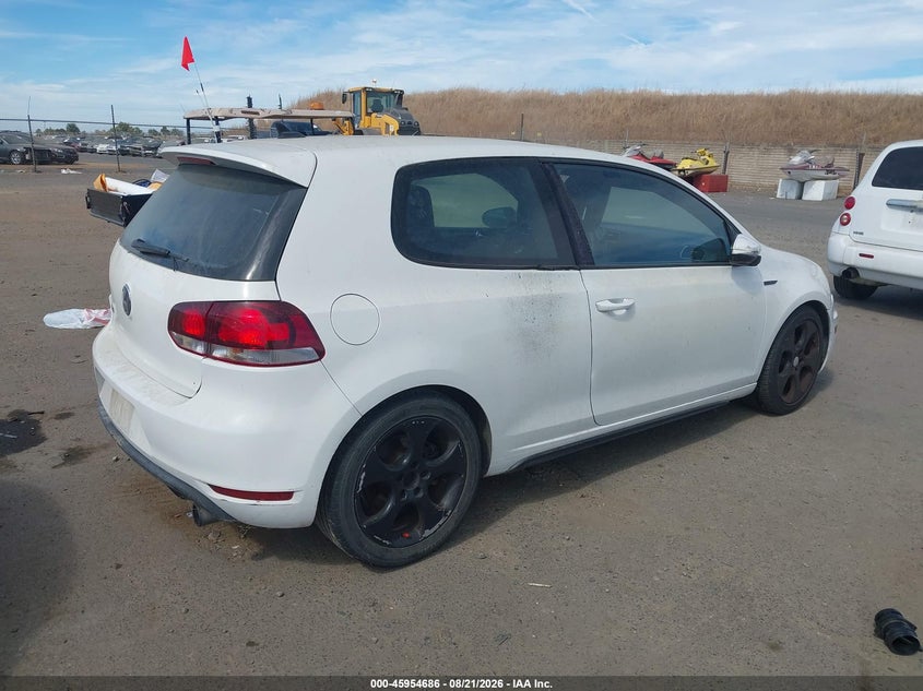 2010 VOLKSWAGEN GTI auction photo 4