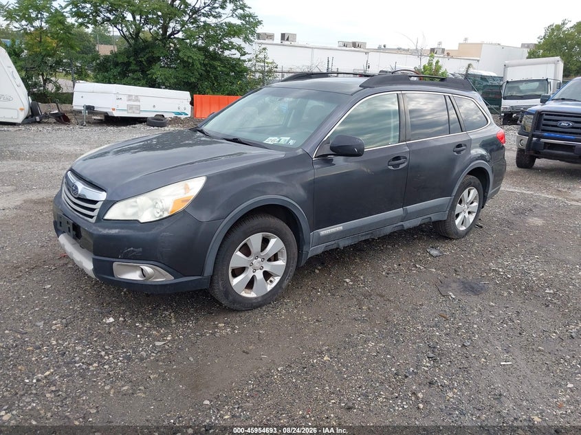 2010 SUBARU OUTBACK auction photo 2