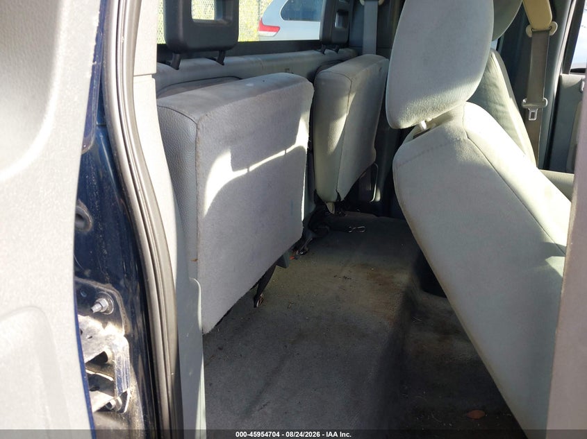 2005 DODGE DAKOTA auction photo 8