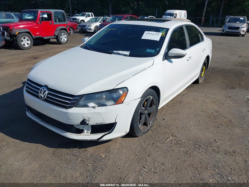 2012 VOLKSWAGEN PASSAT auction photo 2