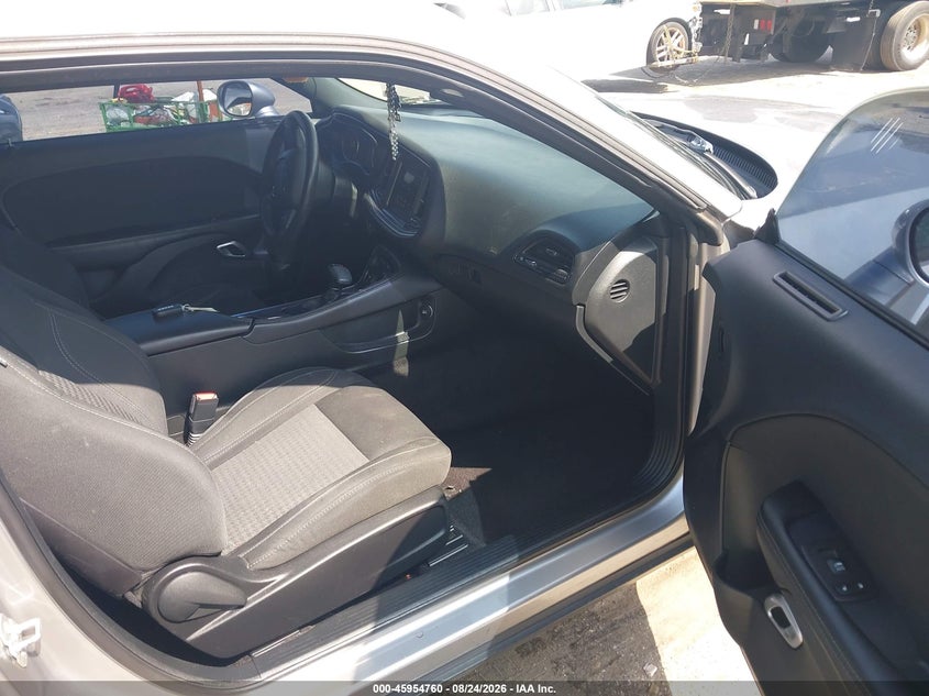 DODGE CHALLENGER 2018 VIN 2C3CDZAGXJH242264