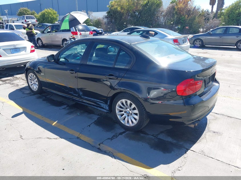 2009 BMW 328I auction photo 3