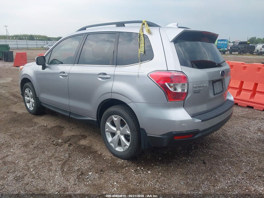 2016 SUBARU FORESTER auction photo 3