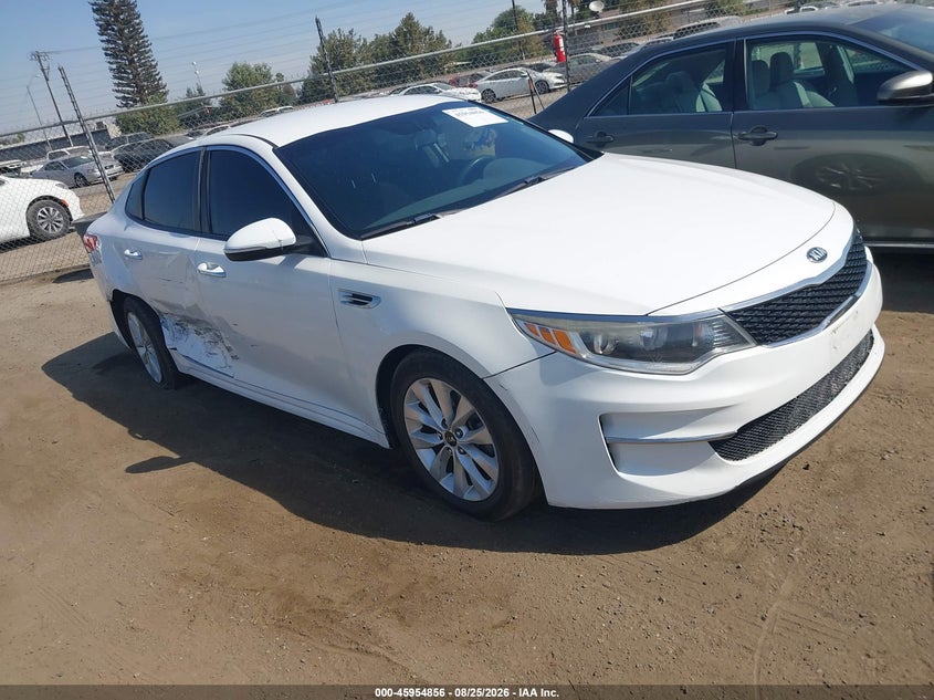 Vin: 5xxgt4l39hg167440, lot: 46454070, kia optima lx 2017 img_1