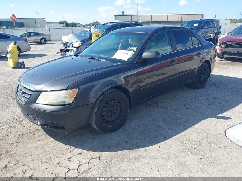 2010 HYUNDAI SONATA auction photo 2