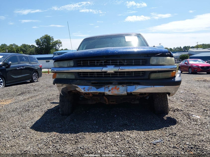 CHEVROLET SILVERADO 1500 2001 VIN 2GCEC19W111359924
