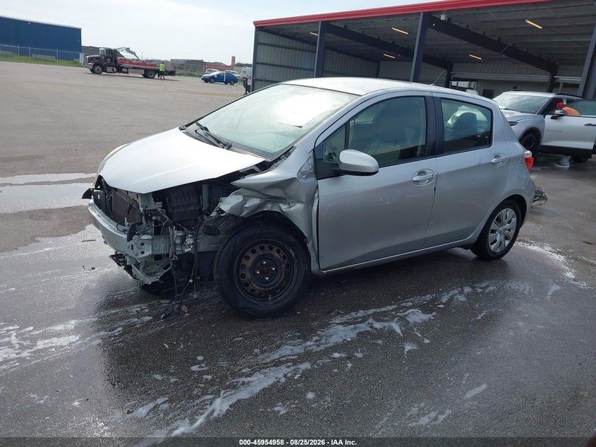 2012 Toyota Yaris, Left Front, IAAI, VIN JTDKTUD38CD503476 — photo 2
