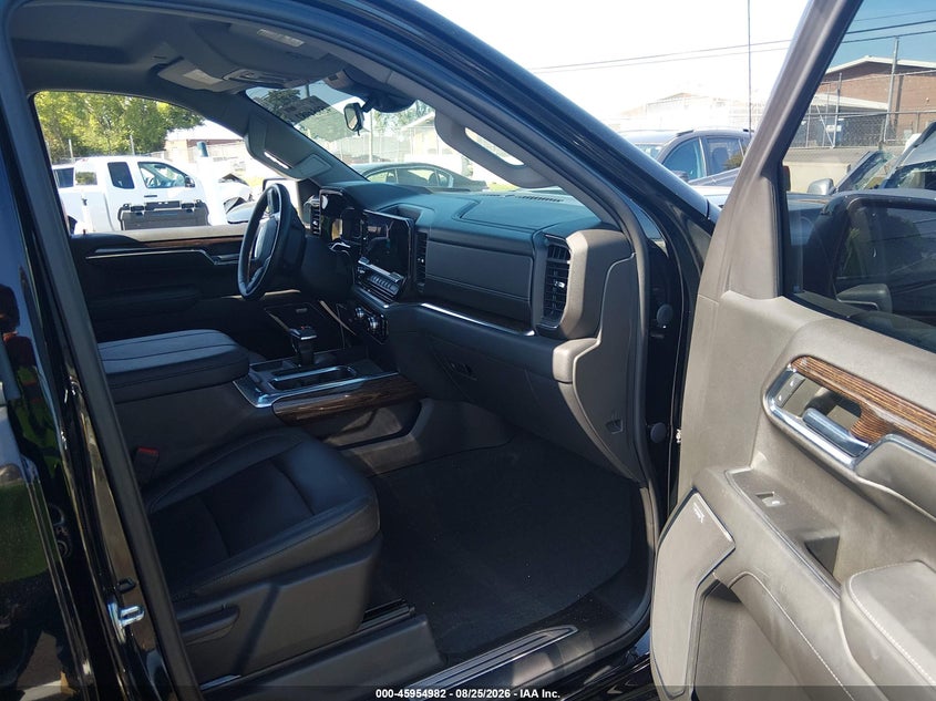 2023 GMC SIERRA 1500 auction photo 5