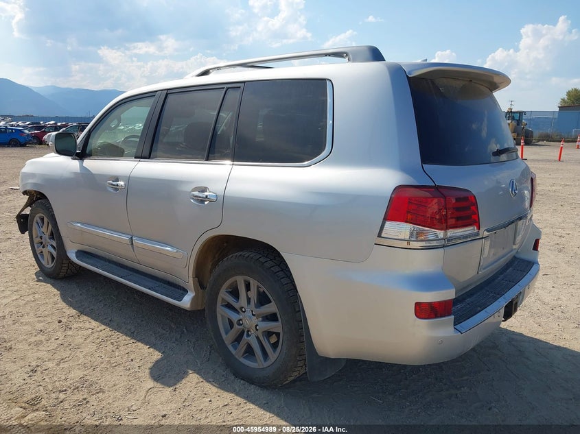 2013 LEXUS LX 570 — zdjęcie 3