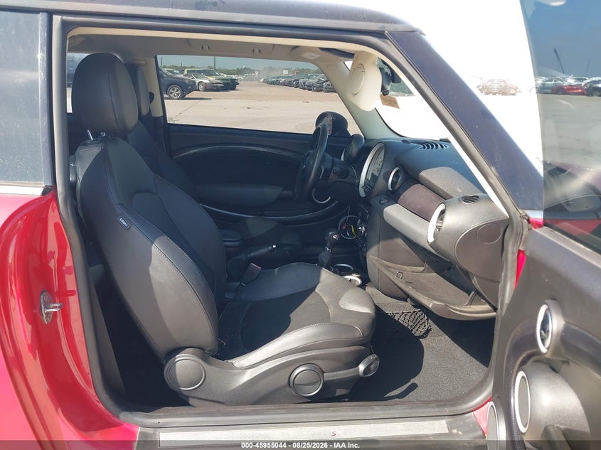 2012 MINI COOPER S · Фото 5