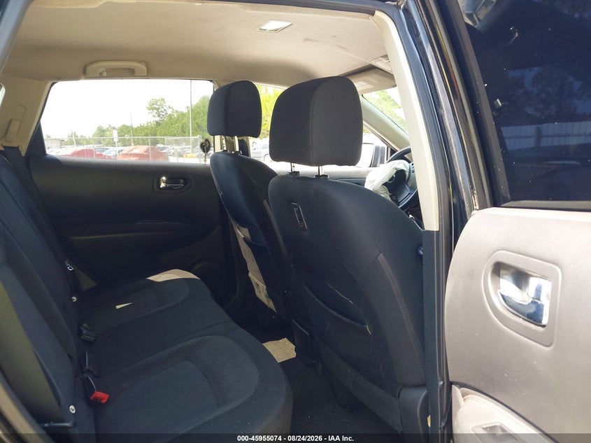 2012 NISSAN ROGUE auction photo 8