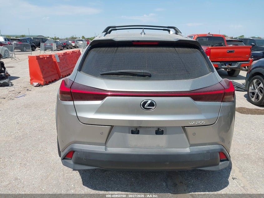 LEXUS UX 200 - zdjęcie 17