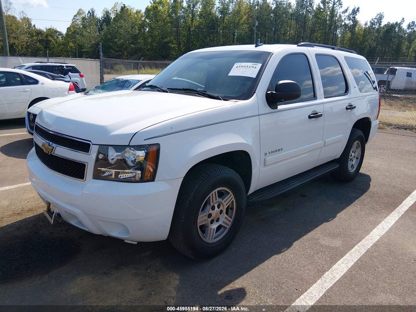 2008 Chevrolet Tahoe, Правий зад, IAAI, VIN 1GNFC13CX8R179935 — фото 2
