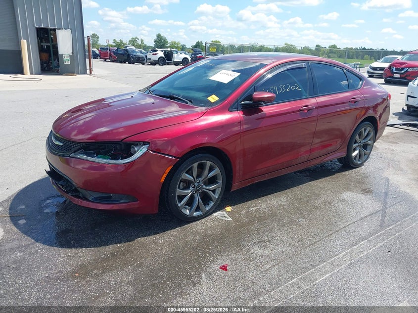 2015 Chrysler 200, Left Front, IAAI, VIN 1C3CCCBB0FN554000 — photo 2