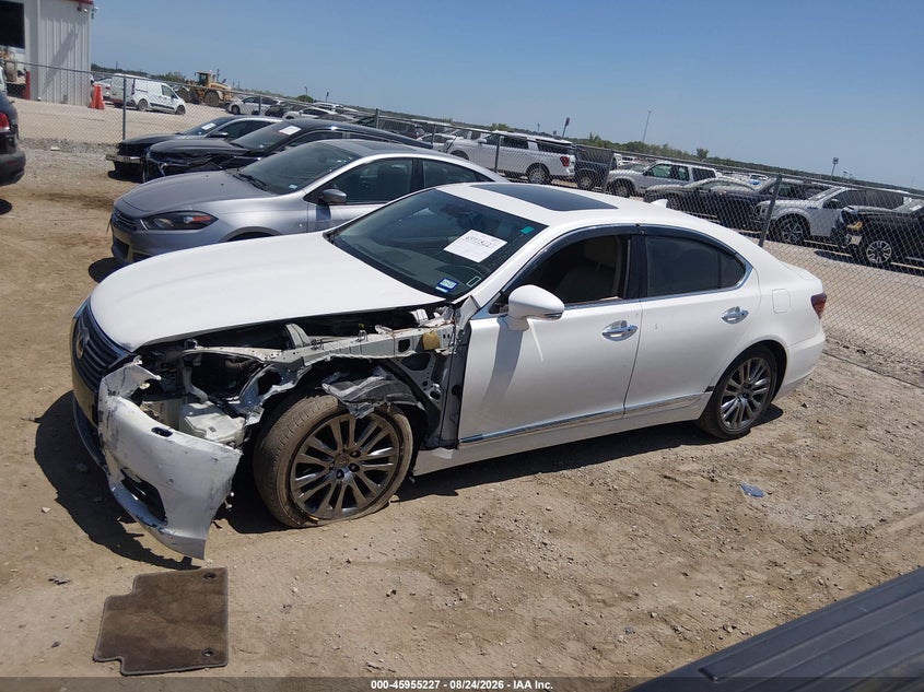 2014 LEXUS LS 460 · Фото 15