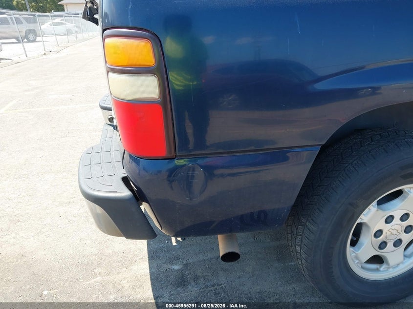 CHEVROLET TAHOE 2004 VIN 1GNEC13Z54R140020