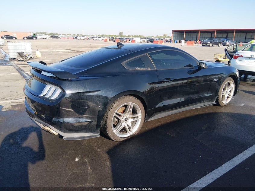 FORD MUSTANG - zdjęcie 4