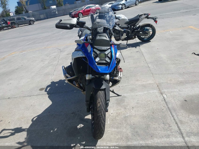 2024 BMW R 1300 auction photo 5