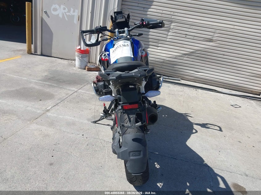 2024 BMW R 1300 auction photo 6