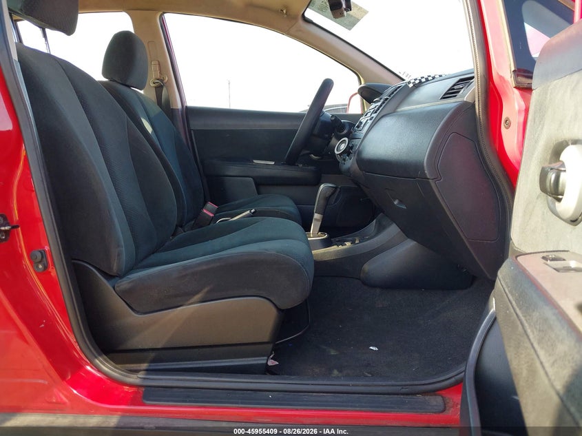 2012 NISSAN VERSA auction photo 5